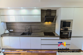 Atrakcyjny 2 poziomowy apartament os. Zdrojowe